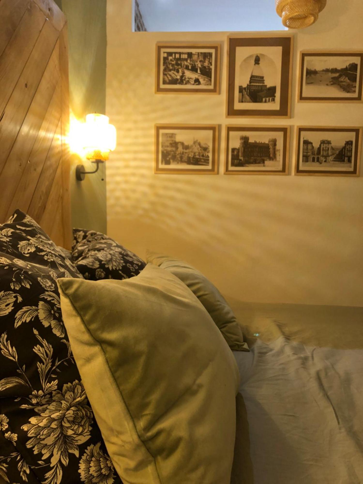 Casetta Nel Cortile Torino Esterno foto